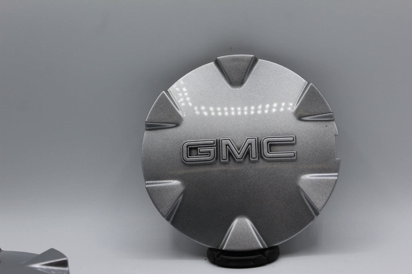 2010-2012 GMC TERRAIN WHEEL CENTER CAP HUB COVER OEM 9597570