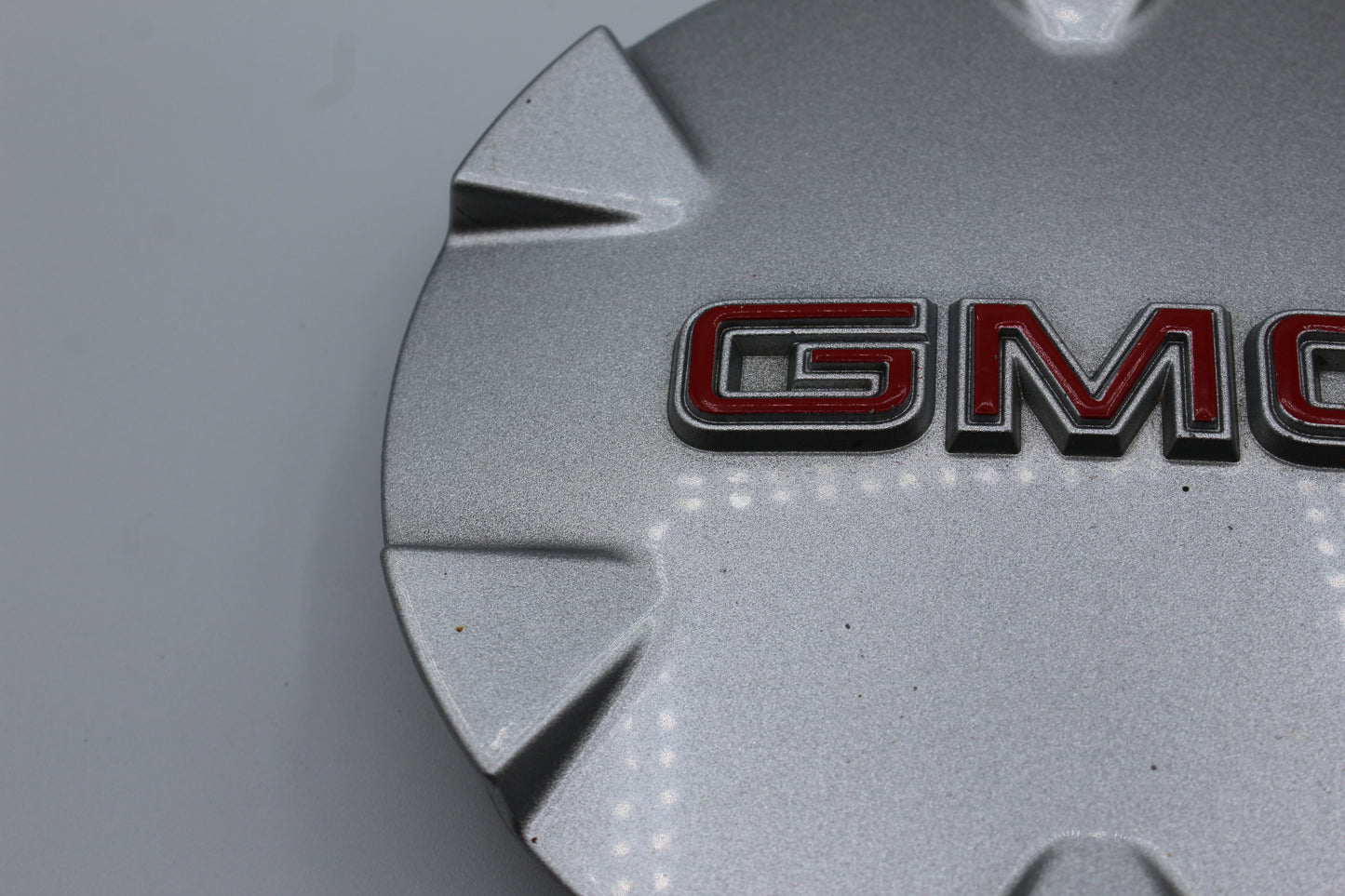 2010-2012 GMC TERRAIN WHEEL CENTER CAP HUB COVER 9597570