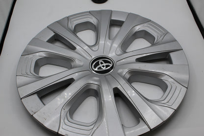 H61188U20 Toyota Prius OEM All Silver Hubcap/Wheelcover 15 Inch #4260247251 61188a