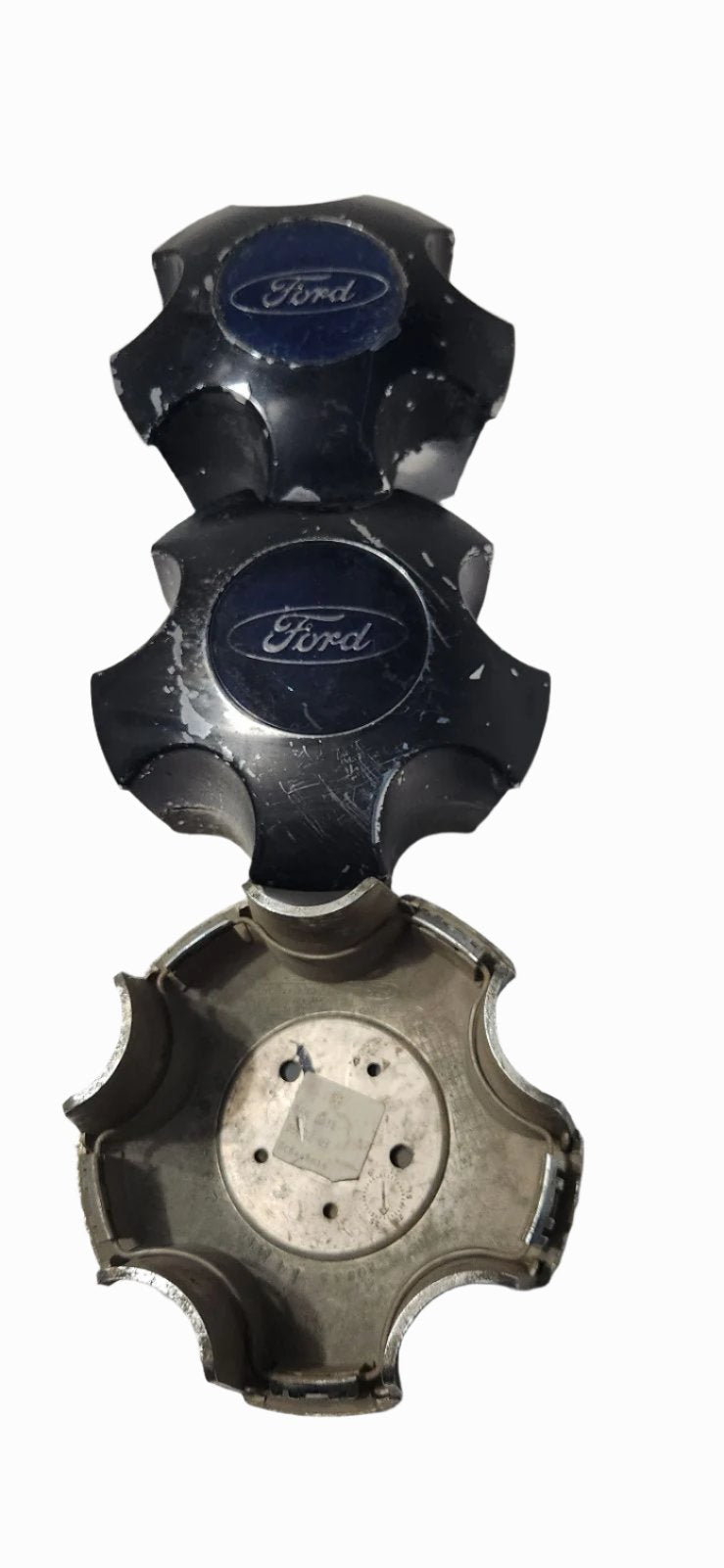 FORD F150 hub center cap P/N YL3V-1A096-AA