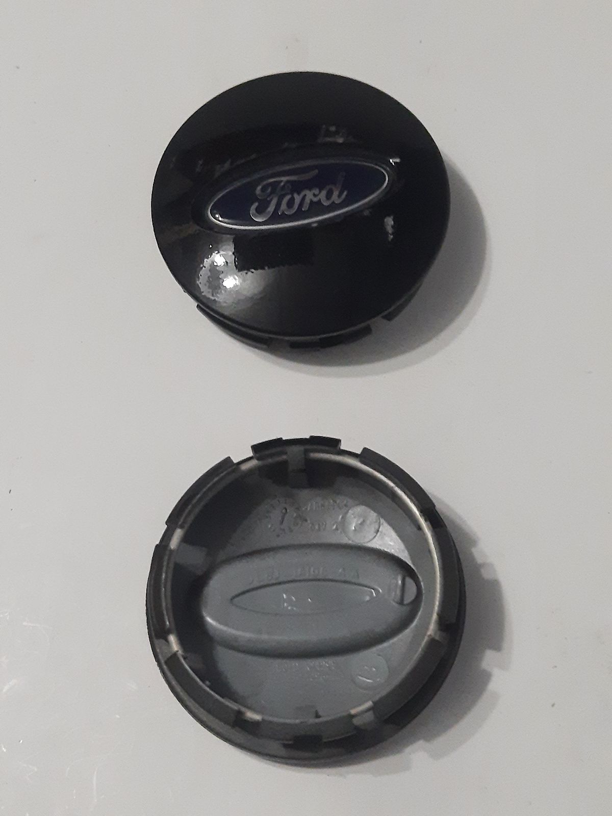 FORD EXPLORER EDGE OEM CENTER CAP BLACK 9L8J-1A108-AA 6F23-1A096-BA 2 5/8"