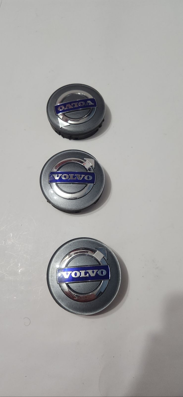 Genuine Oem Volvo Silver Center Wheel Cap 30666913