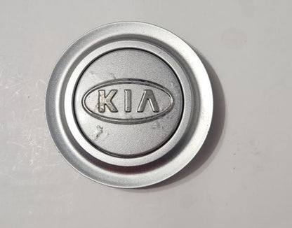 2003-05 Kia Sorento Silver OE Wheel Center Hubcap Hub Cover Cap OEM 52960 3E101