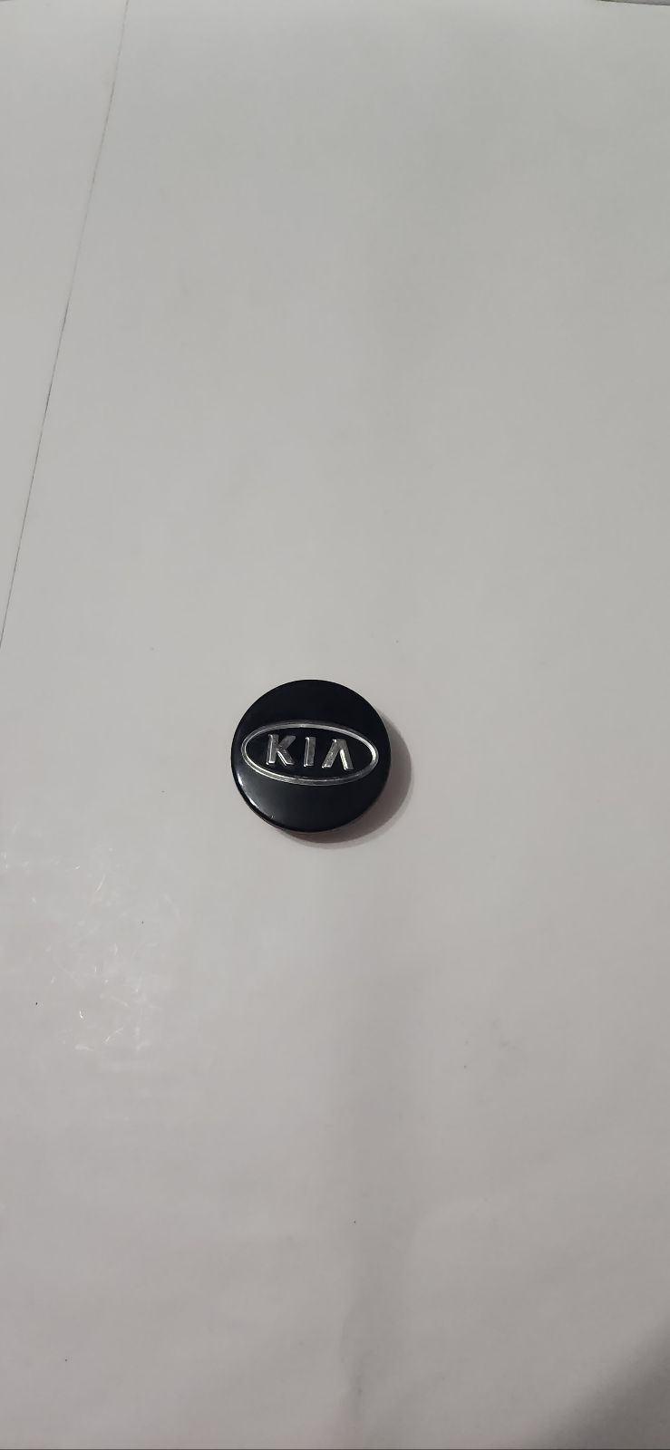 KIA OEM WHEEL CENTER CAP 52960-3F500 52960-2K0CC BLACK CHROME LOGO