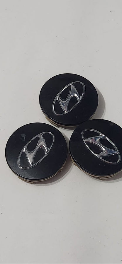 52960 26400 04 05 Hyundai Santa Fe Black & Silver Center Caps set of 4