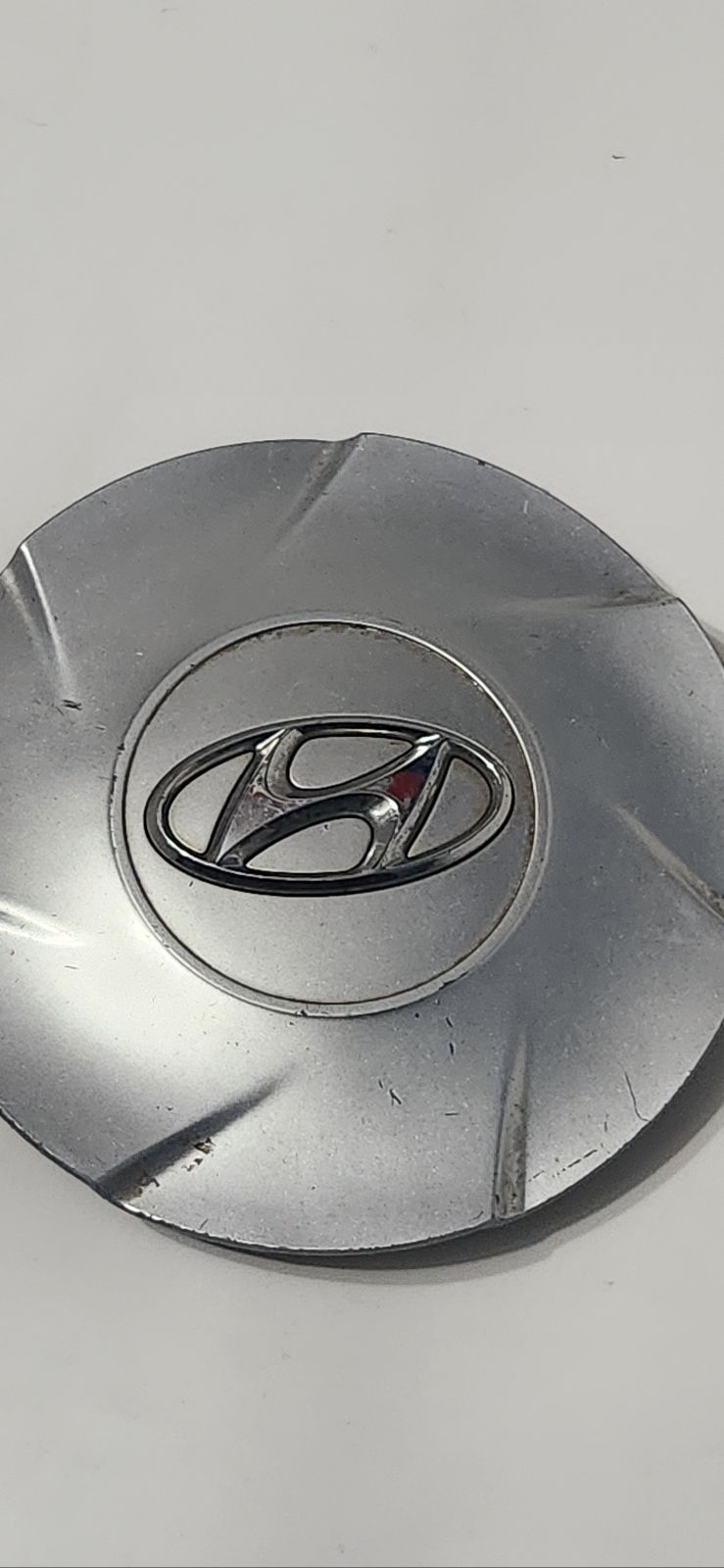 2011-2013 Hyundai Elantra Center Hubcap Wheel Hub Cap OE OEM 52960-3X300