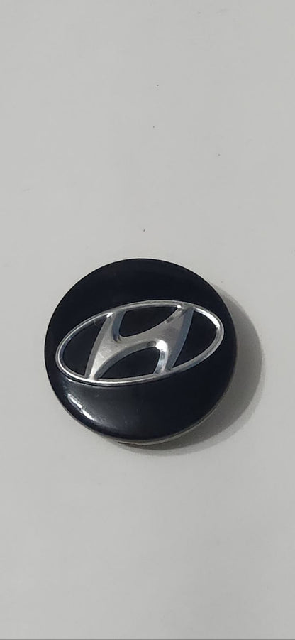 HYUNDAI ELANTRA IONIQ TUCSON SANTA CRUZ CENTER CAP P/N 52960-3X500